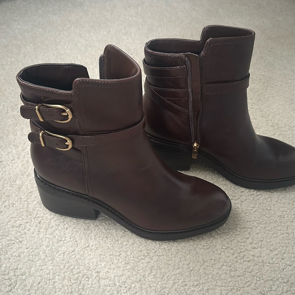 Marc Fisher Brown Bootie Excellent Condition